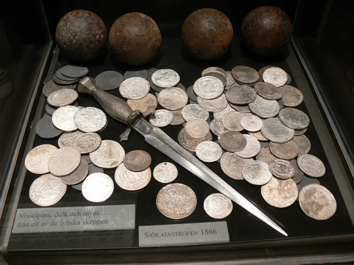 Rare 22-Pound Silver Bar Found on Florida Shipwreck